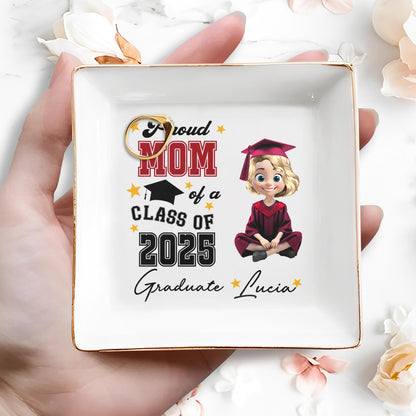 Fière maman d'une diplômée de la promotion 2025, chapeau de remise de diplôme et étoiles - Plat à bijoux personnalisé, plat carré en céramique - GRAD014_SCRD
