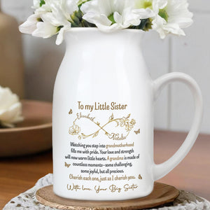 Para mi hermanita, viéndote convertirte en abuela, flores - Jarrón de cerámica personalizado - GRM061_CEV