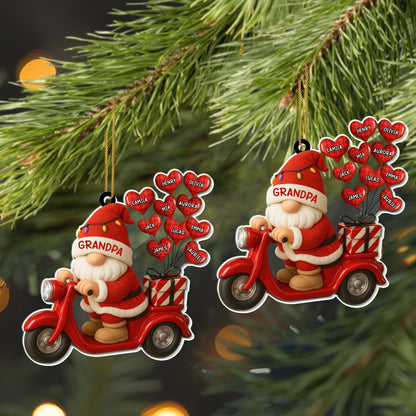 Décoration de Noël « Grand-mère Père Noël sur scooter » – Décoration personnalisée en acrylique, cadeau de Noël – GRM086_ACO