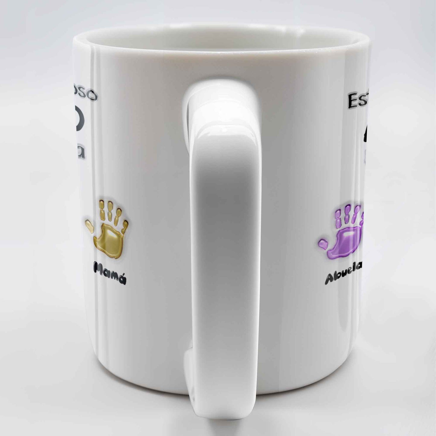Este Maravilloso Padre Abuelo Pertenece A - Personalized Custom Coffee Mug - GRP032_MG