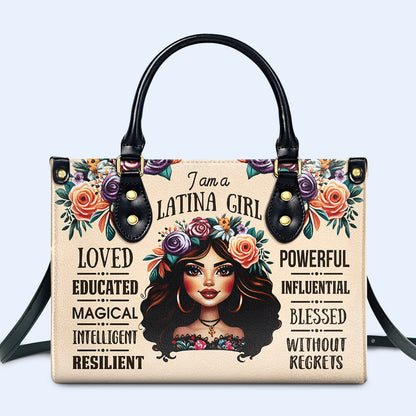 Je suis une fille latine - Sac à main en cuir personnalisé - HG48