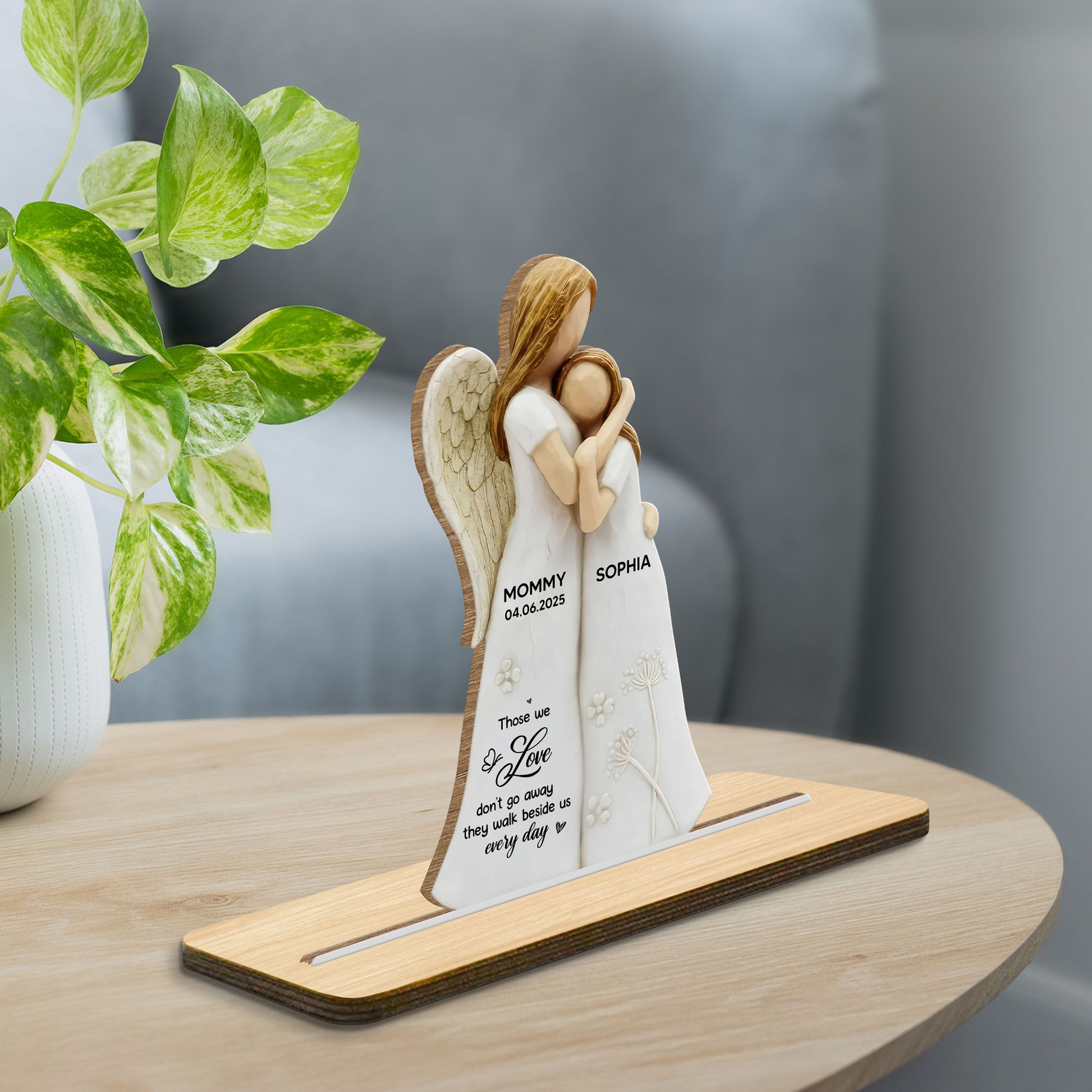 Those We Love Don't Go Away, Angel Wings Decoration