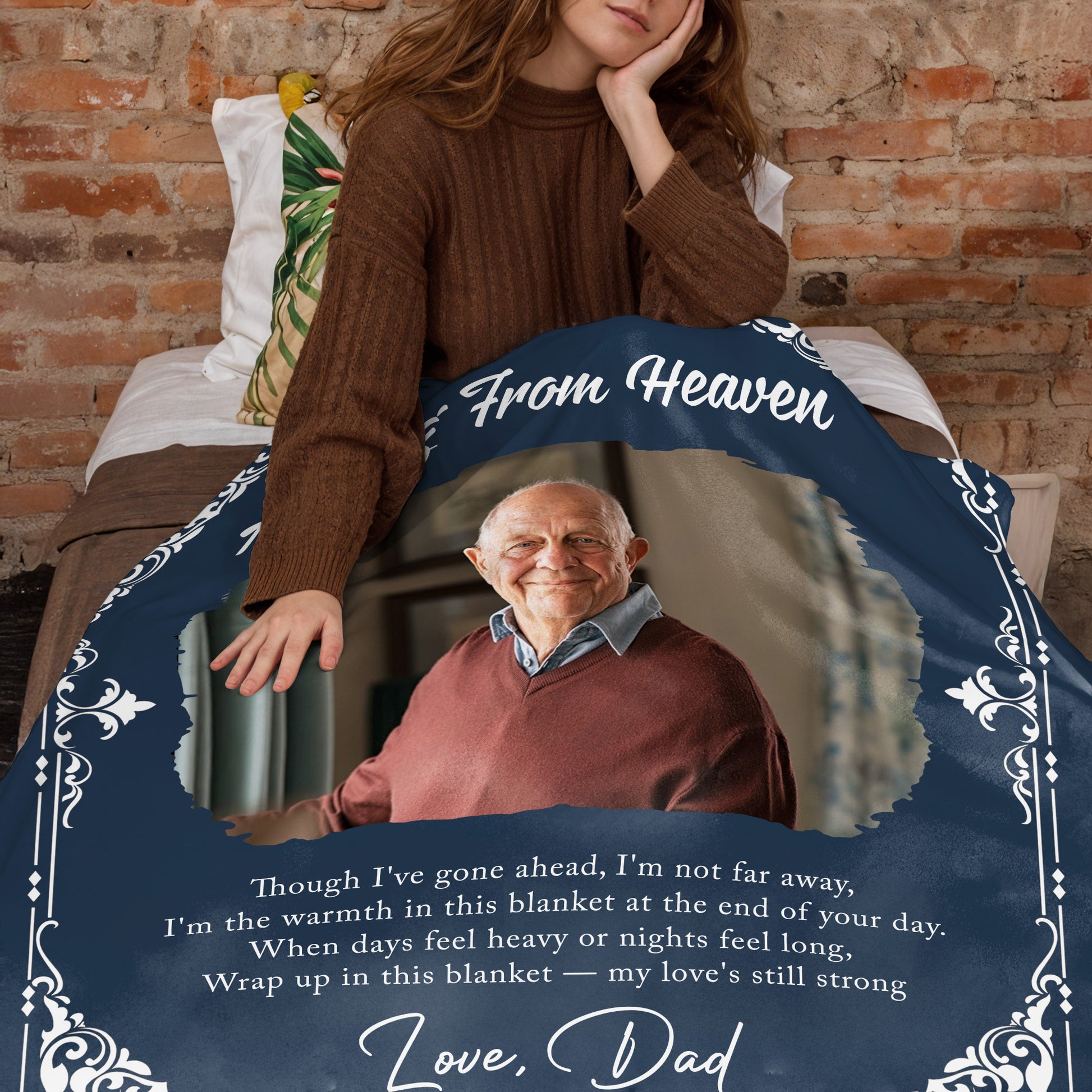 A Hug From Heaven, Ornamental Frame Design