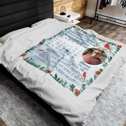 The Moment Your Heart Stopped, Calendar & Cardinal Bird Design