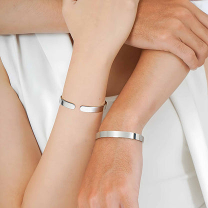 I Have A Guardian Angel In Heaven I Call Her Mom Angel Wings - Personalized Custom Bracelet Cuff - HME557_BCUF