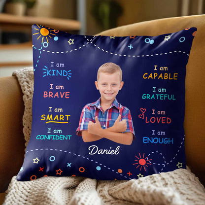Almohada "Soy Amable, Valiente e Inteligente" con Sol y Estrellas - Almohada Personalizada, Incluye Relleno - KID028_PLW