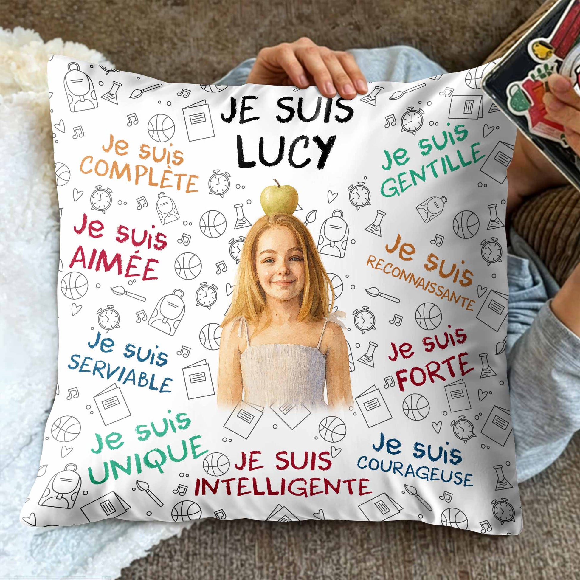 Je Suis Complet, Je Suis Aimé, Unique Pillow Design