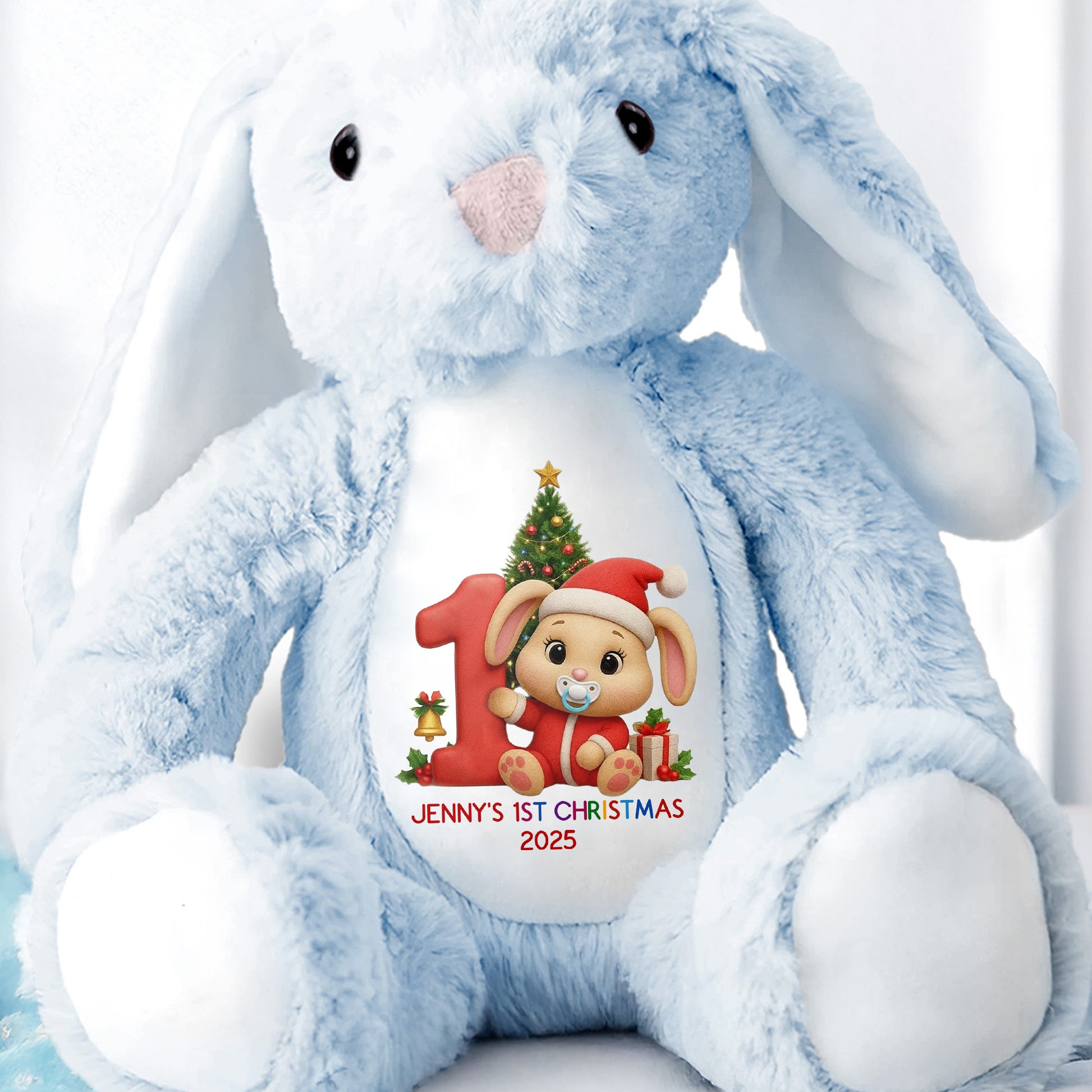 Celebrate Your Little One's First Christmas With Festive Design