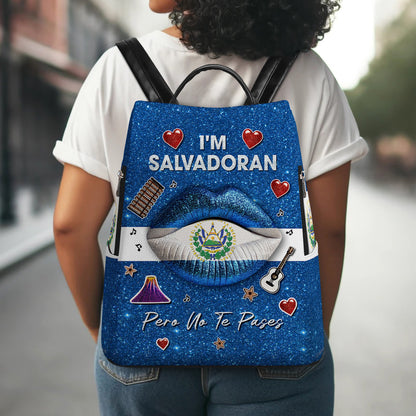 Je suis Salvadorien, mais je ne te laisse pas tranquille ! Sac à dos en cuir personnalisé - LA014_BP