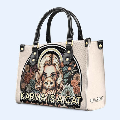 Karma Is A Cat - Sac à main en cuir personnalisé pour les amoureux des chats - LL16