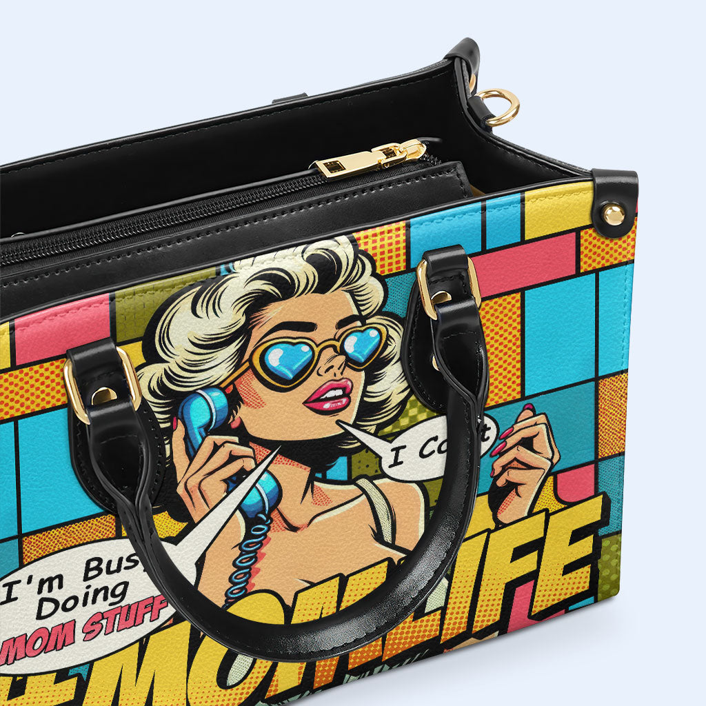 Ocupada haciendo cosas de mamá - Bolso de cuero personalizado - MM06