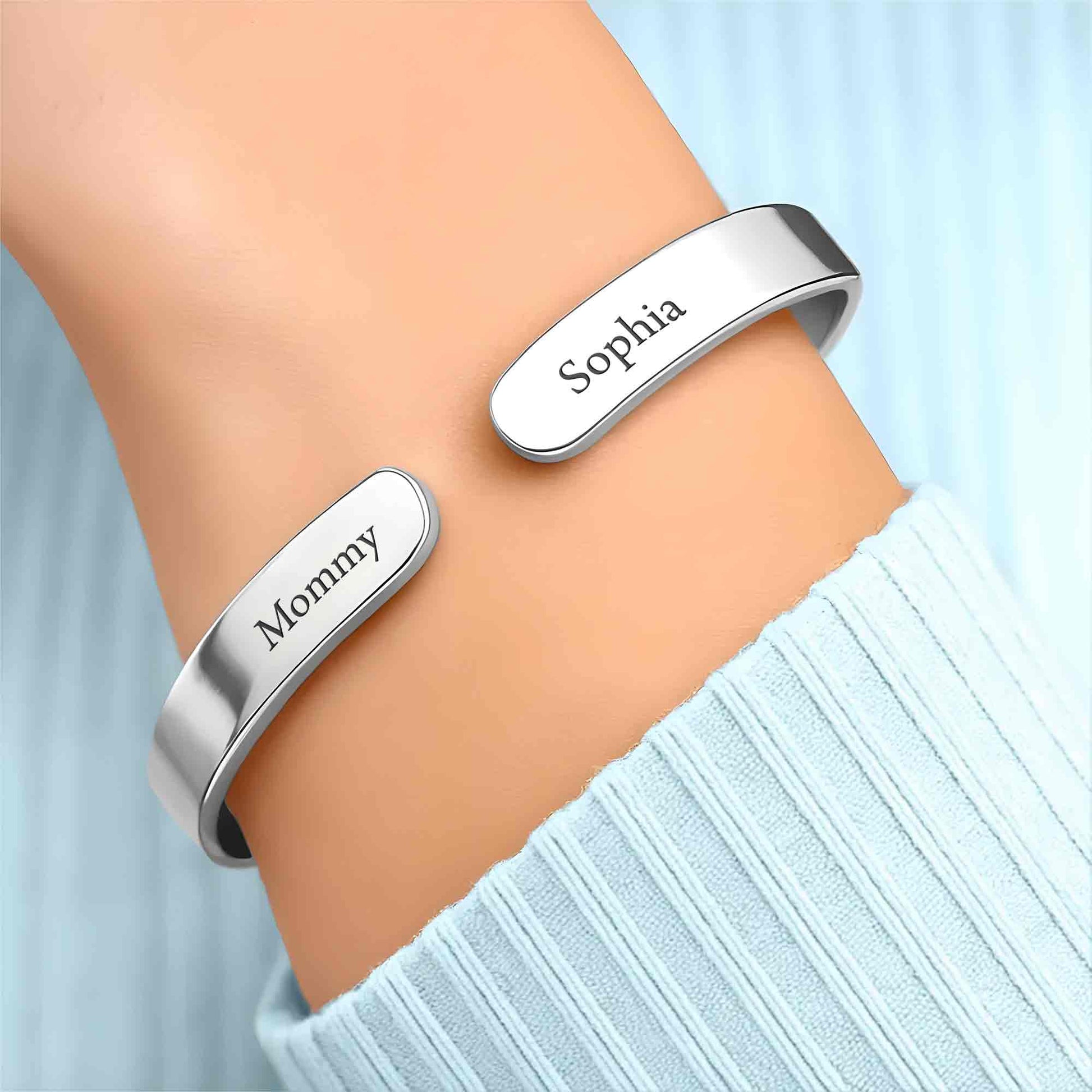 A Piece Of My Heart Lives In Heaven, Bracelet