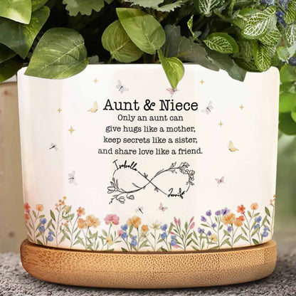 Only An Aunt Can Give Hugs Like A Mother