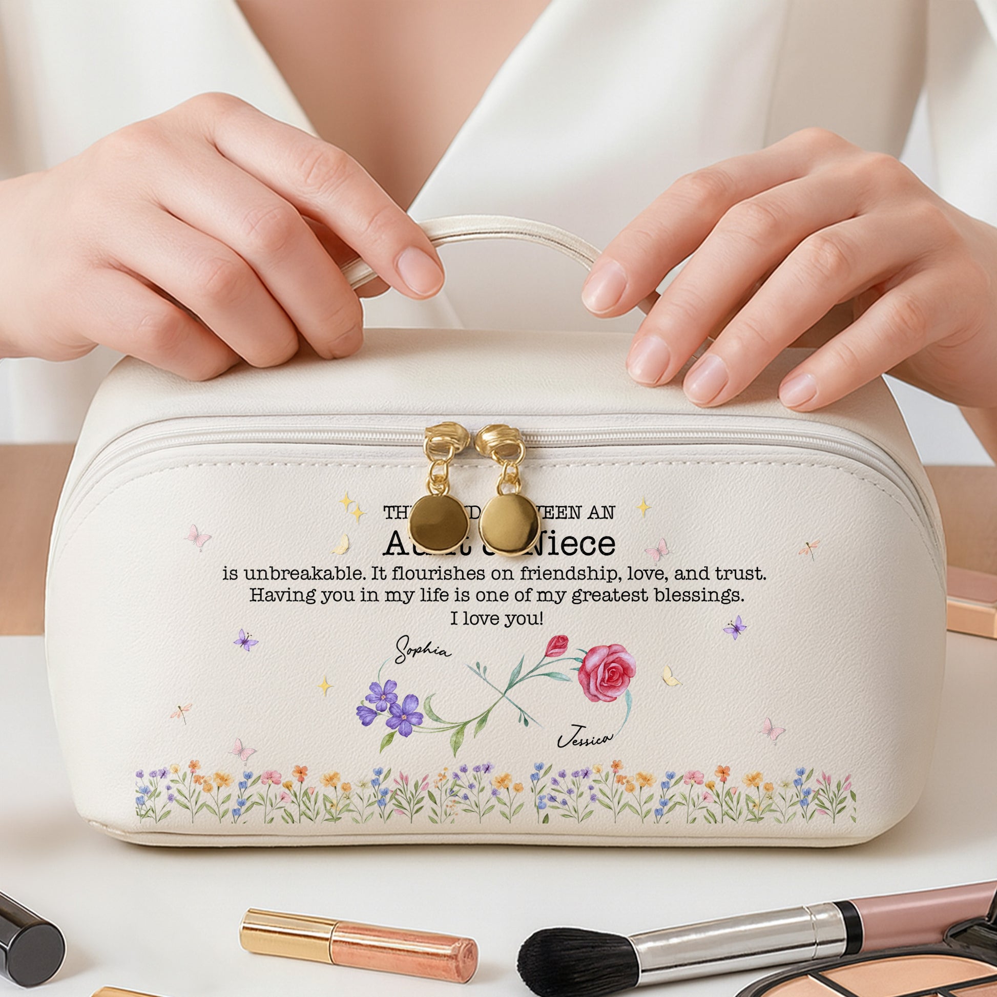 The Bond Between An Aunt And Niece, Flowers