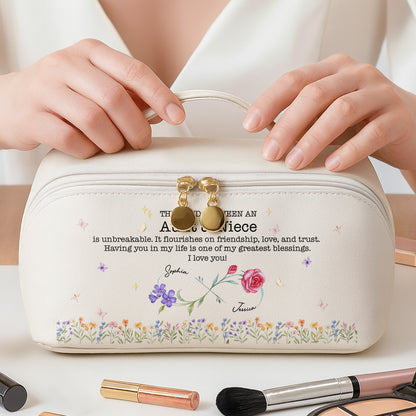 The Bond Between An Aunt And Niece, Flowers