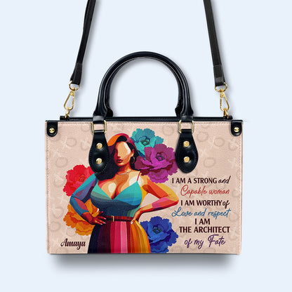 Je suis une femme forte et capable - Sac à main en cuir personnalisé - PG04