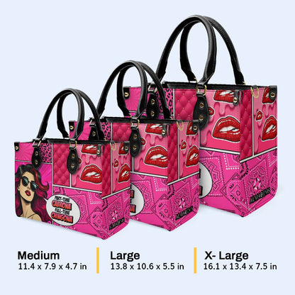 Cabrona à temps partiel, Chingona à temps plein - Sac à main en cuir personnalisé - QCUS008_HB