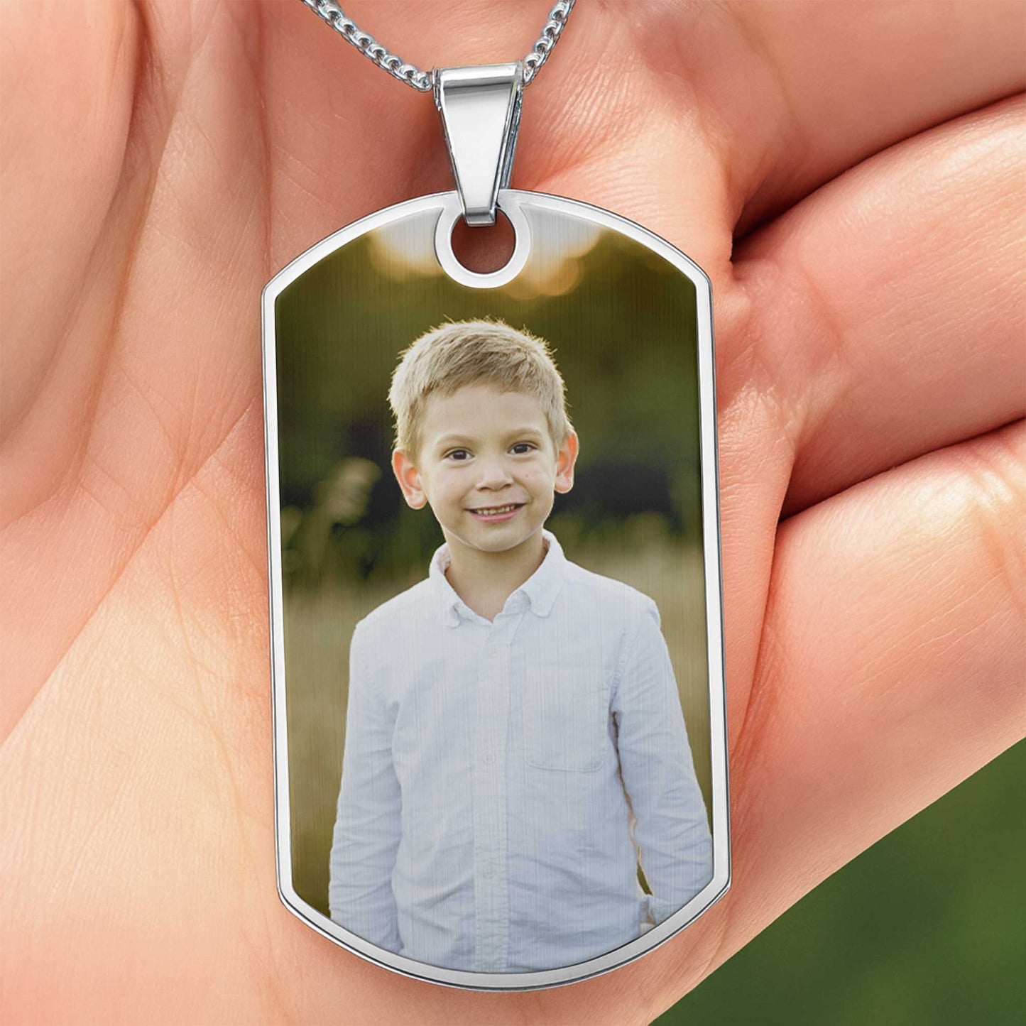 Capture Precious Moments With a Customizable Dog Tag Featuring Beloved Photo