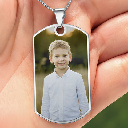 Capture Precious Moments With a Customizable Dog Tag Featuring Beloved Photo