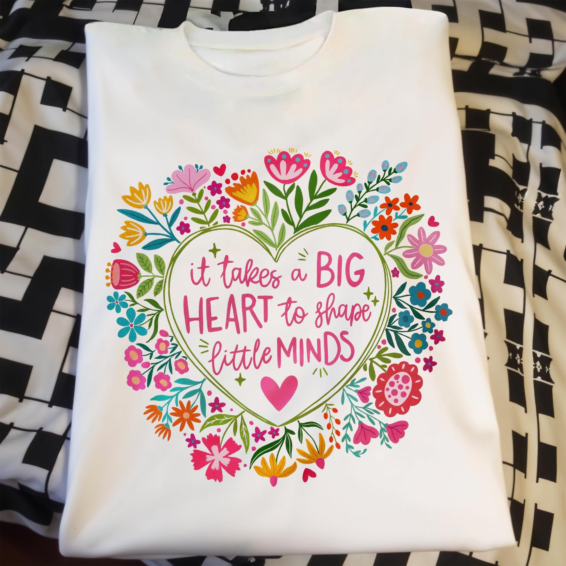 Big Heart To Shape Little Minds With Flowers
