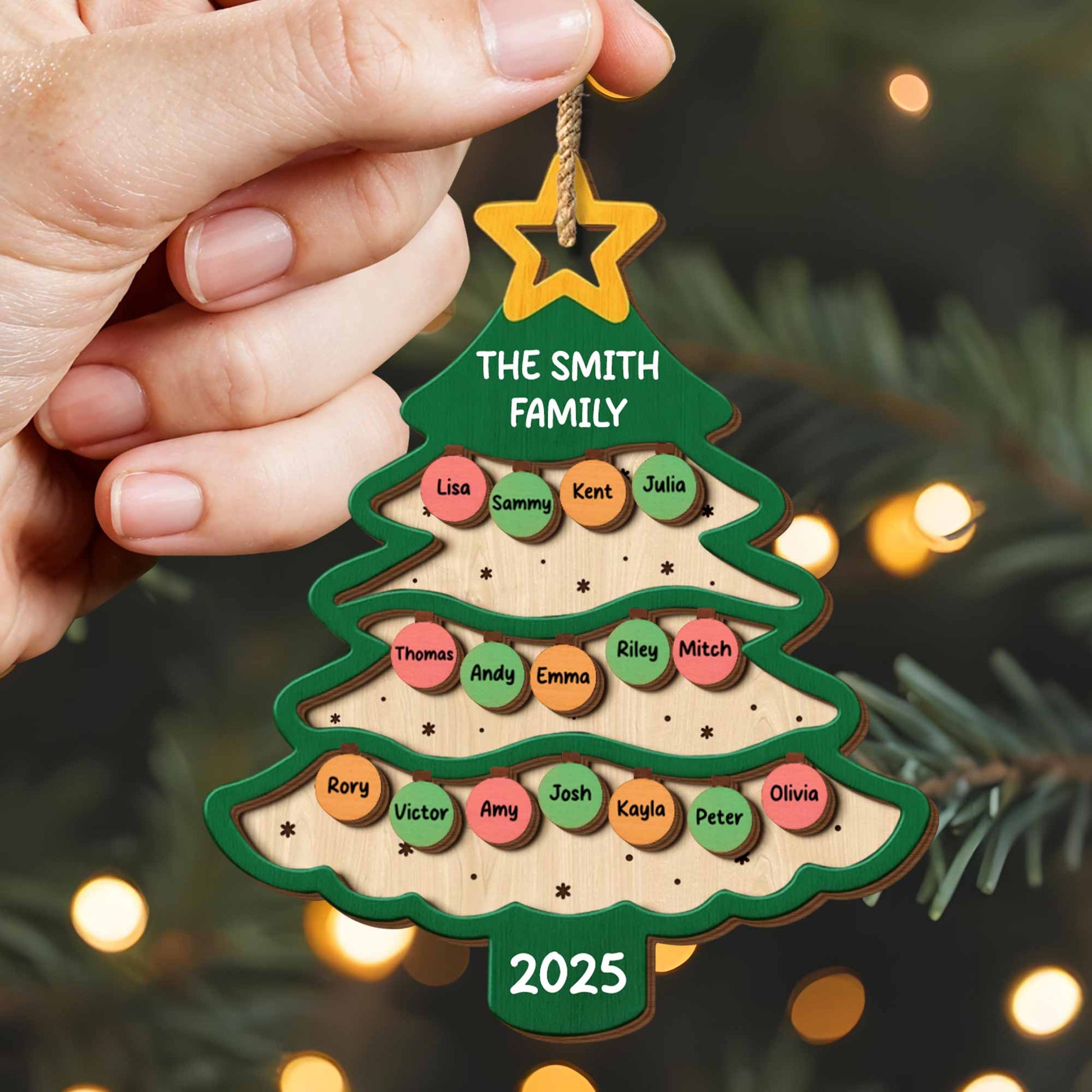 Celebrate Your Family With A Christmas Tree Ornament