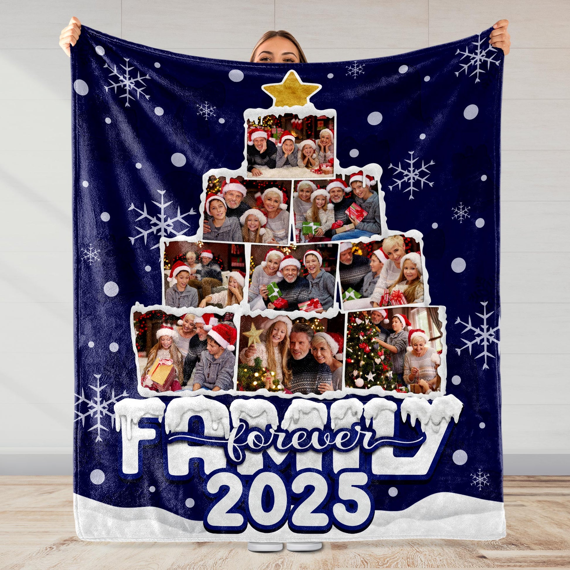 Forever 2025, Christmas Tree and Snowflakes