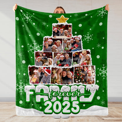 Forever 2025, Christmas Tree and Snowflakes