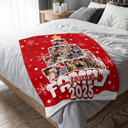 Forever 2025, Christmas Tree and Snowflakes